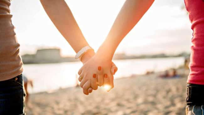 Can You Get HIV From Oral Sex Holding Hands