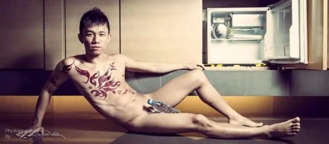 Gay Body Art and Miss Liu Ling's Traveling Silk Dream - 劉綾 遊綾驚夢 9