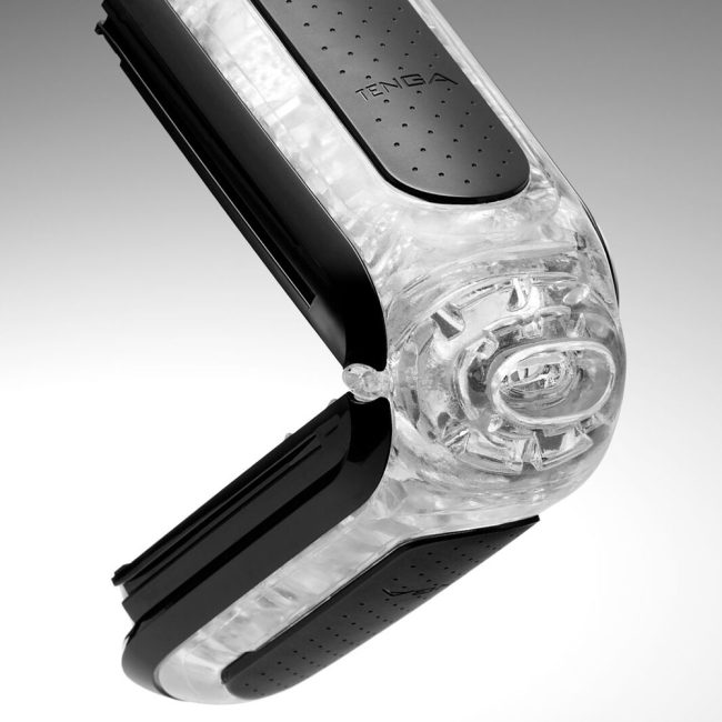 Tenga-flip-zero-electronic-vibration-stroker-black-2