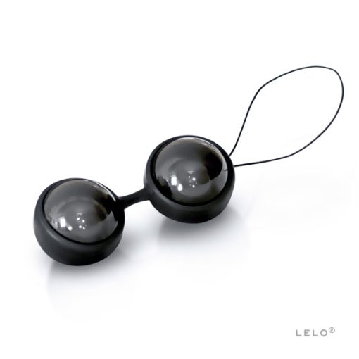Femme luna beads noir (net) details