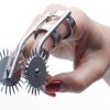 MASTER SERIES SPIKES DOUBLE FINGER PINWHEEL back