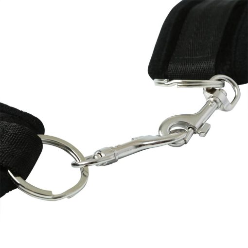 SEX & MISCHIEF BEGINNERS HANDCUFFS details