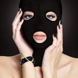 SUBVERSION MASK BLACK main