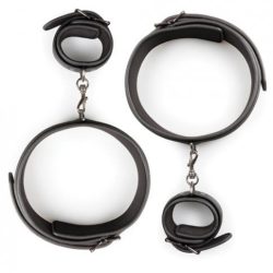Easy Toys Thigh & Wrist Cuff Restraint Set Black main