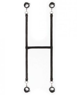 Easy Toys Under Mattress Restraint Set Black main